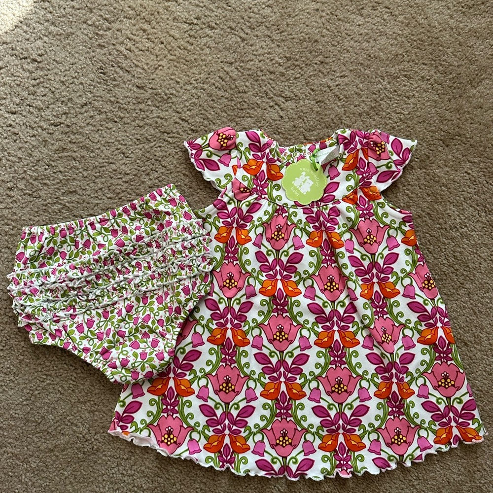 NWT Vera Bradley Lilli Bell 6-9 months baby dress, bloomers and bottle bag